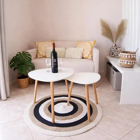 Verano Vista Apartment_near The Sea-free Parking Apartmán Hersonissos (Crete)